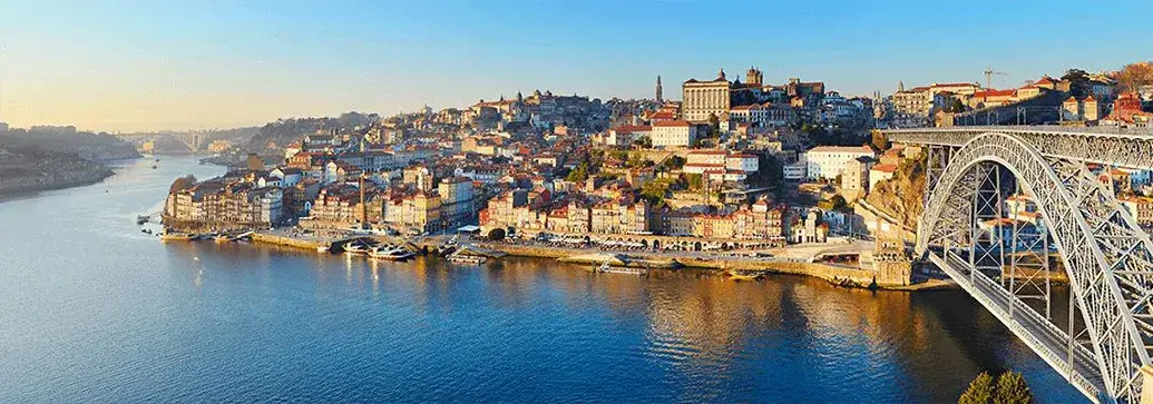verre foto van Lissabon aan het water